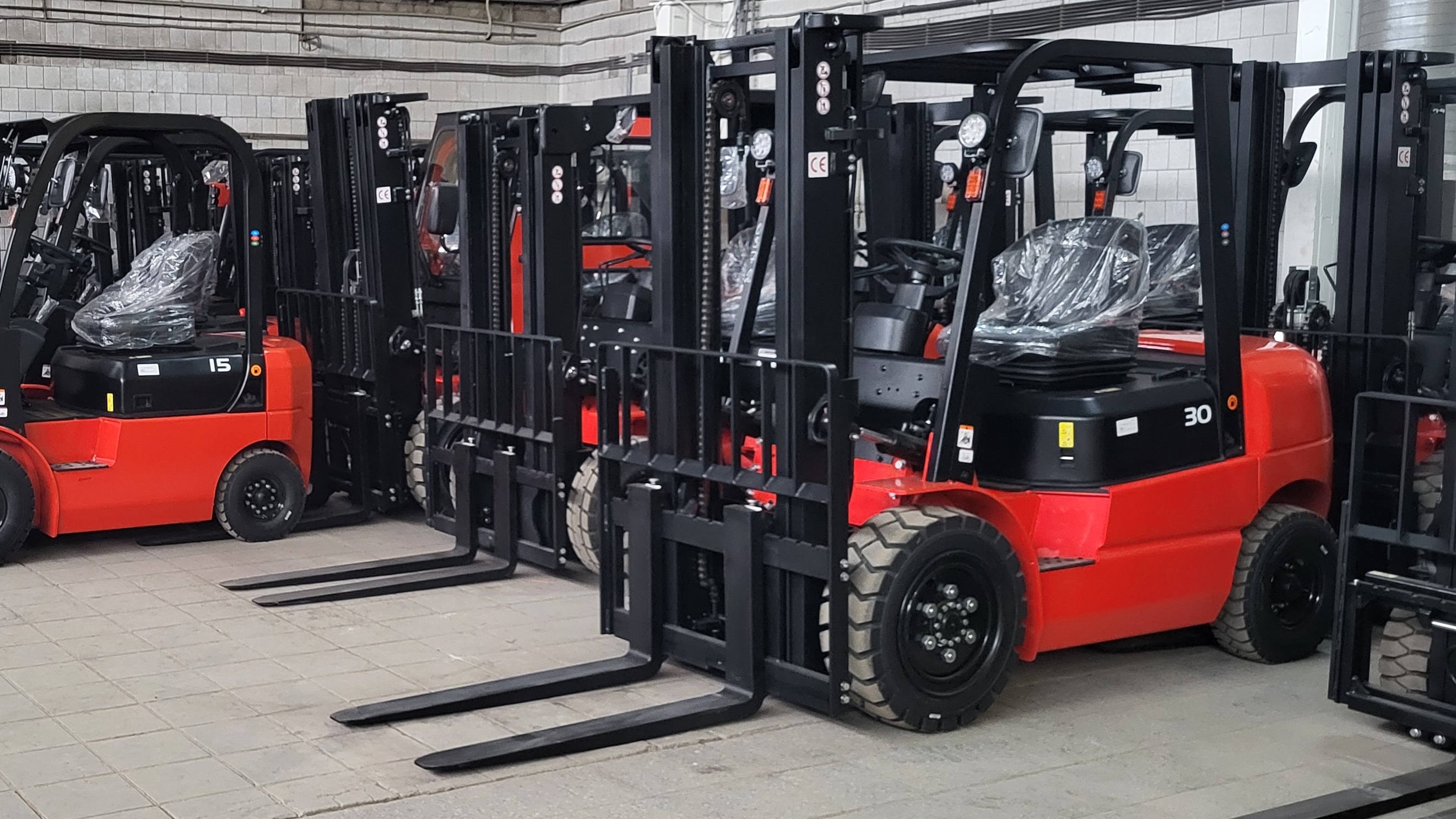 Тест-драйв складской техники на нашем складе в Черкесске